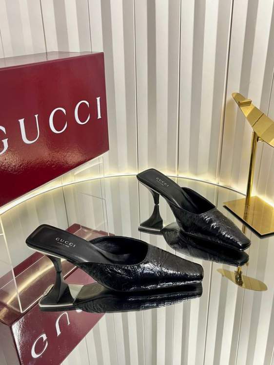Picture of Gucci Shoes _SKUGuccisz35-42mnq12107543